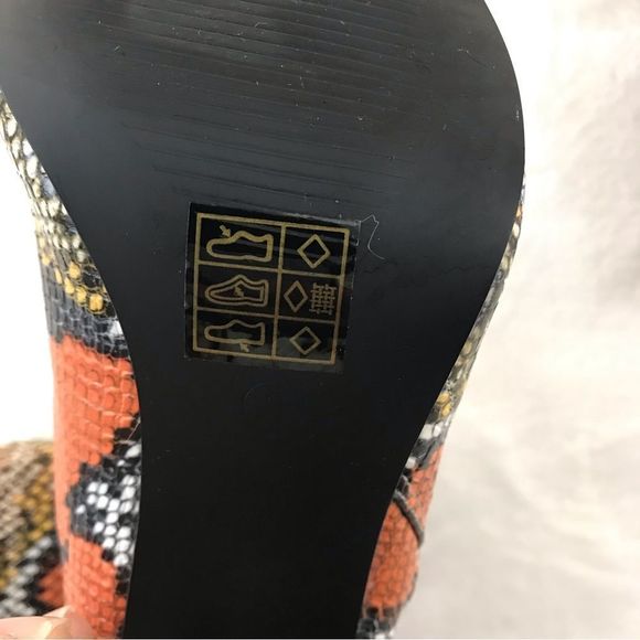 Public Desire faux colorful snakeskin chunky heel boots size 6 - Picture 9 of 10